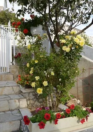 Vese Apartman *